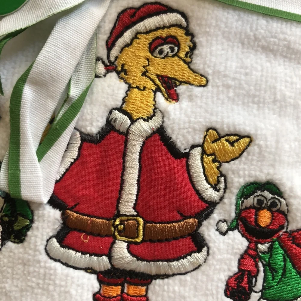 Sesame Street Holiday Hand Towels